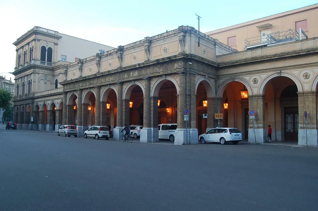 Terminal Bus Cairoli Bed and Breakfast Palermo Italia