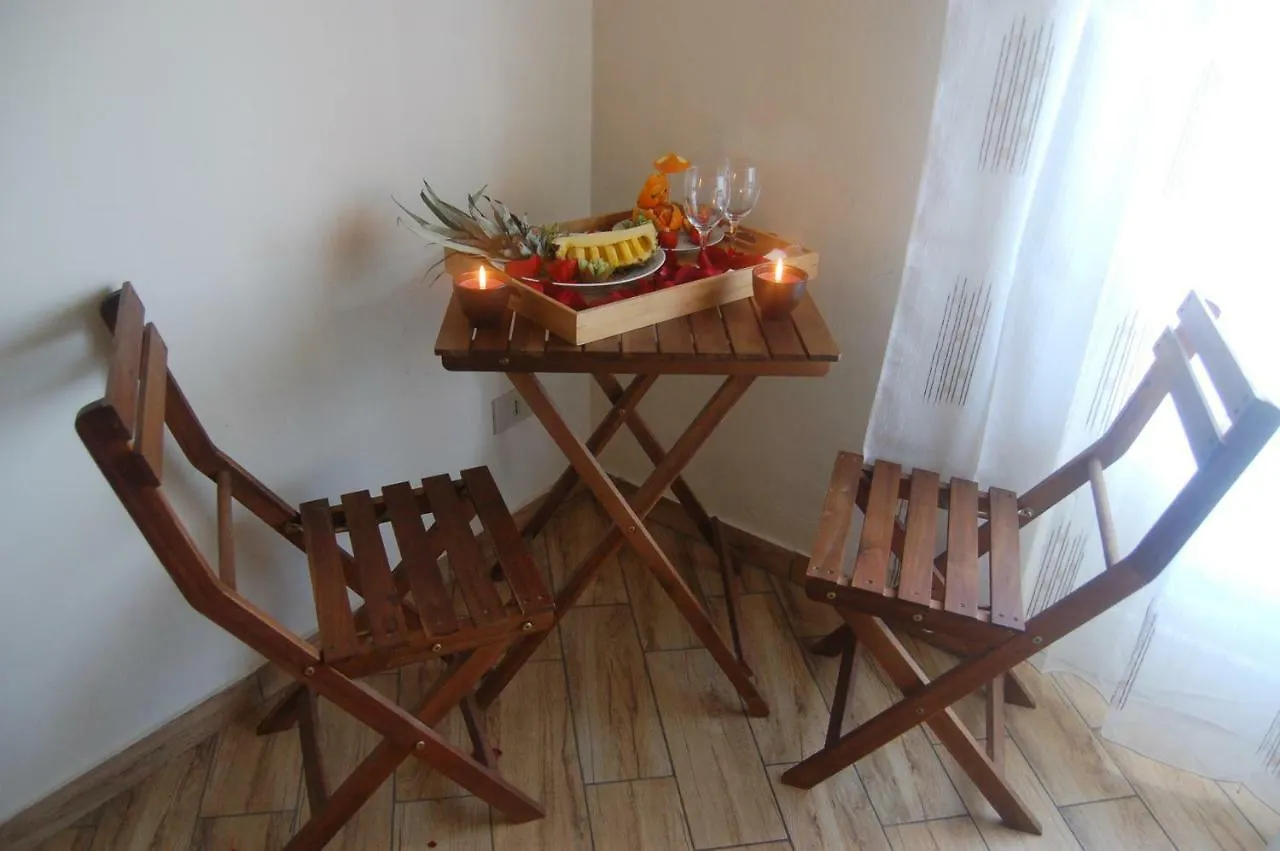 Terminal Bus Cairoli Bed and Breakfast Palermo Italia